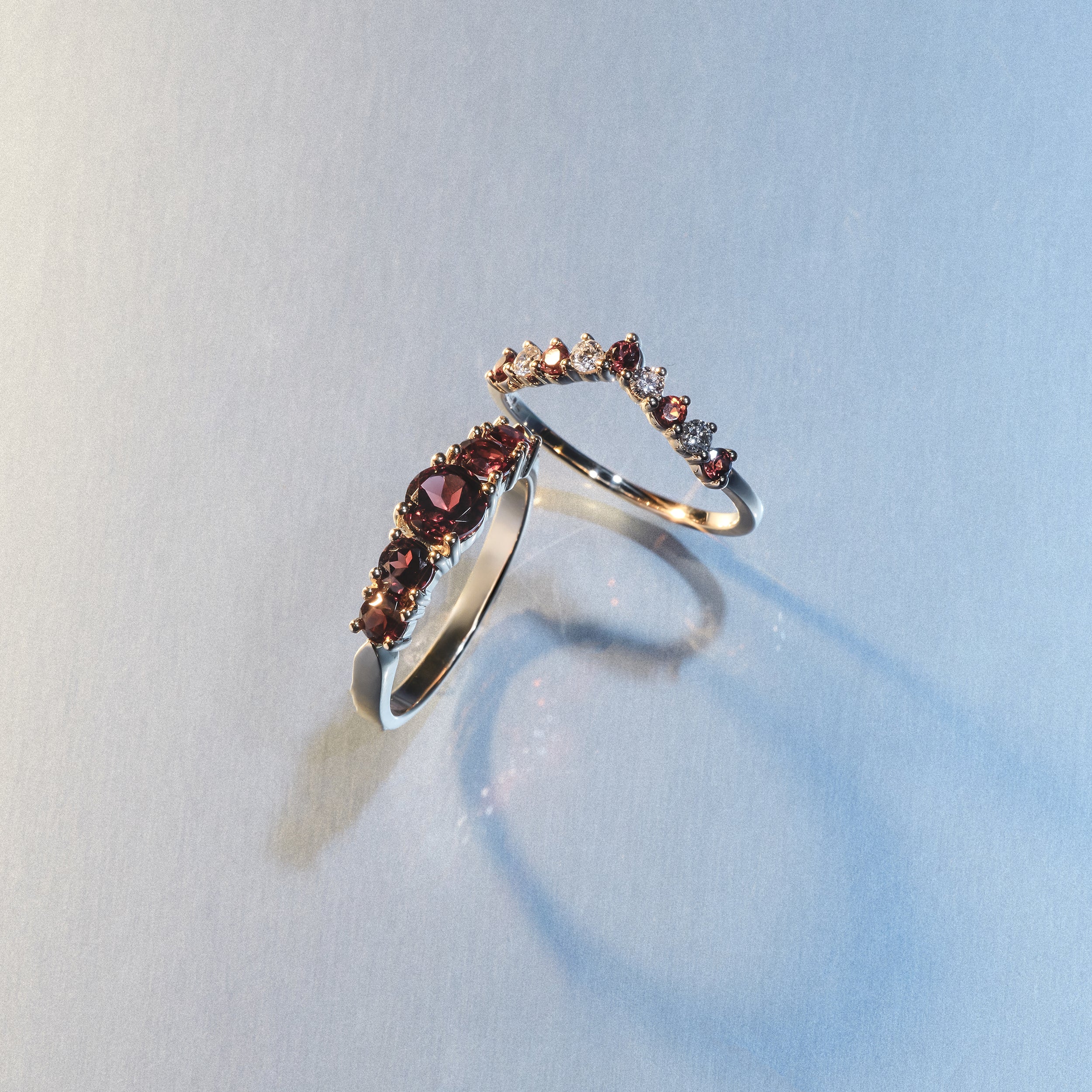 Garnet Ring 9K Yellow Gold Item A3790